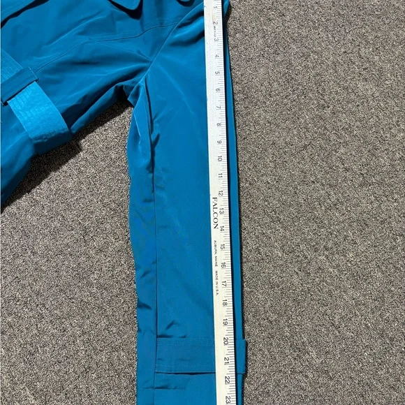 London Fog Women's Teal Trench Coat
Raincoat size M - Picture 14 of 15